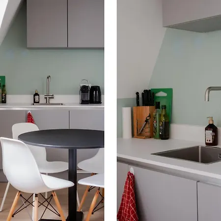 One Bedroom With Sloped Ceiling Appartement Rotterdam